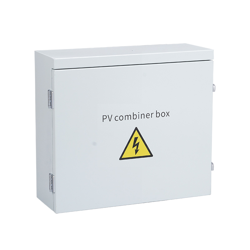 DC combinerbox 4 in en 1 uit